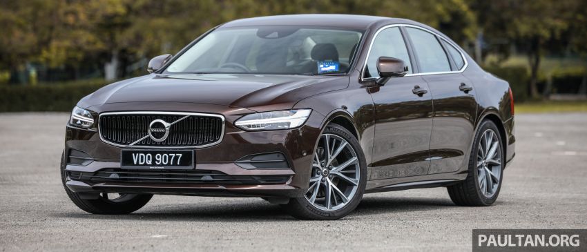 GALLERY: Volvo S90 T5 Momentum and T8 Inscription side-by-side, along with revised exterior colour palette 1146163