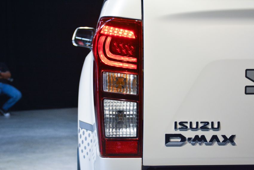 2020 Isuzu D-Max Stealth special edition launched in Malaysia – priced at RM125,799; limited to 180 units 1155850