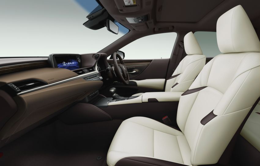Lexus ES 2020 di Jepun — bateri lithium-ion, ciri keselamatan dipertingkat, Apple CarPlay, Android Auto 1156950
