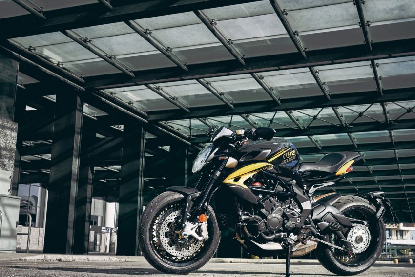 2020 MV Agusta Brutale 800 RR SCS, Dragster 800 RR and RC SCS released, from RM84,627 to RM97,077 1154632