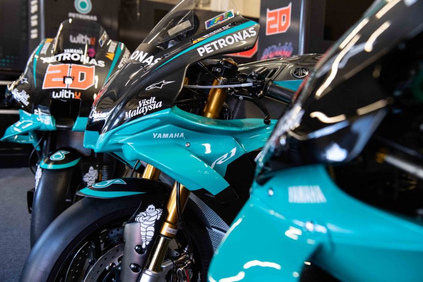 2020 Petronas Yamaha SRT YZF-R1 MotoGP Replica 1164479