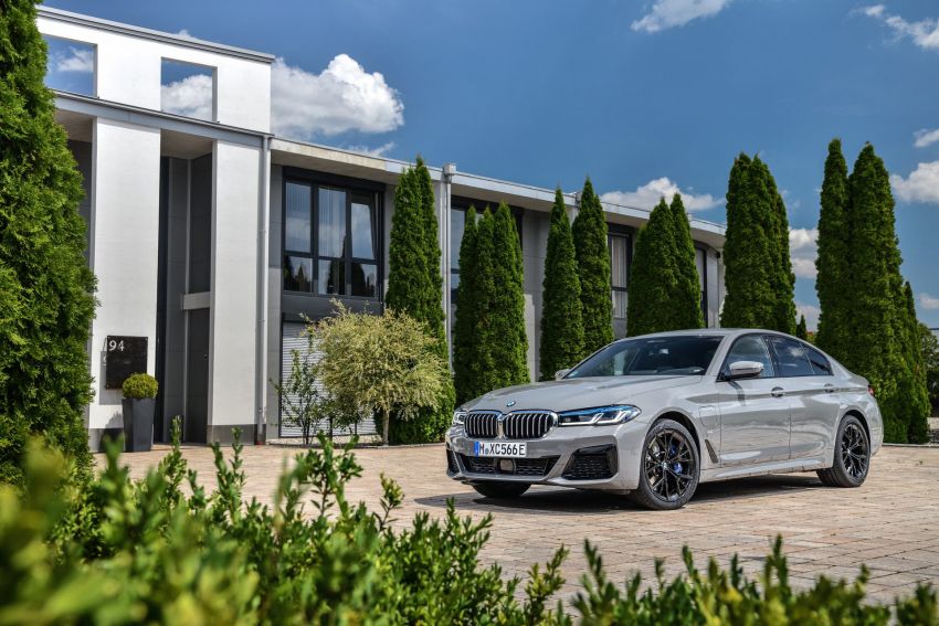 BMW 545e xDrive G30 2021 – PHEV BMW paling pantas dengan 394 PS, 600 Nm, 0-100 km/j 3.4 saat 1157834