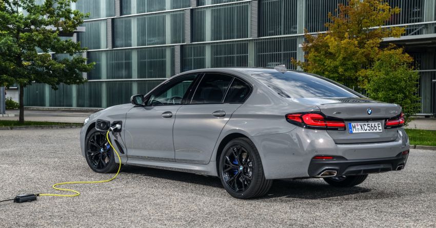 BMW 545e xDrive G30 2021 – PHEV BMW paling pantas dengan 394 PS, 600 Nm, 0-100 km/j 3.4 saat 1157816