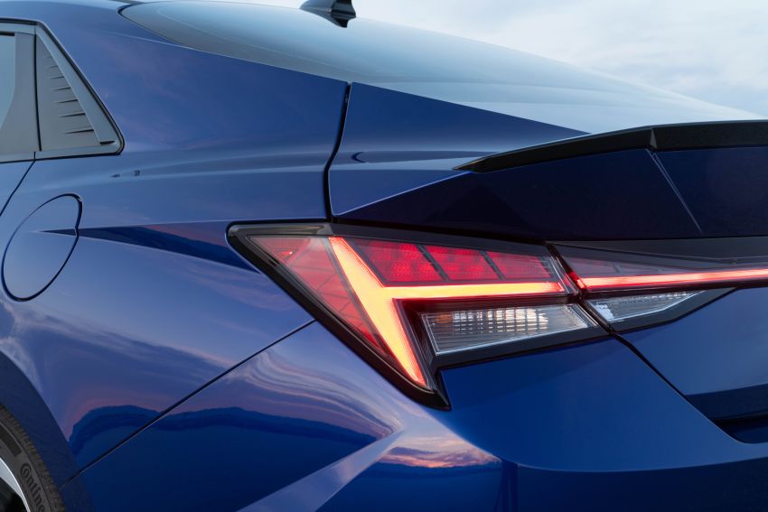2021 Hyundai Elantra N Line – 1.6T, 201 hp, 264 Nm! 1160249