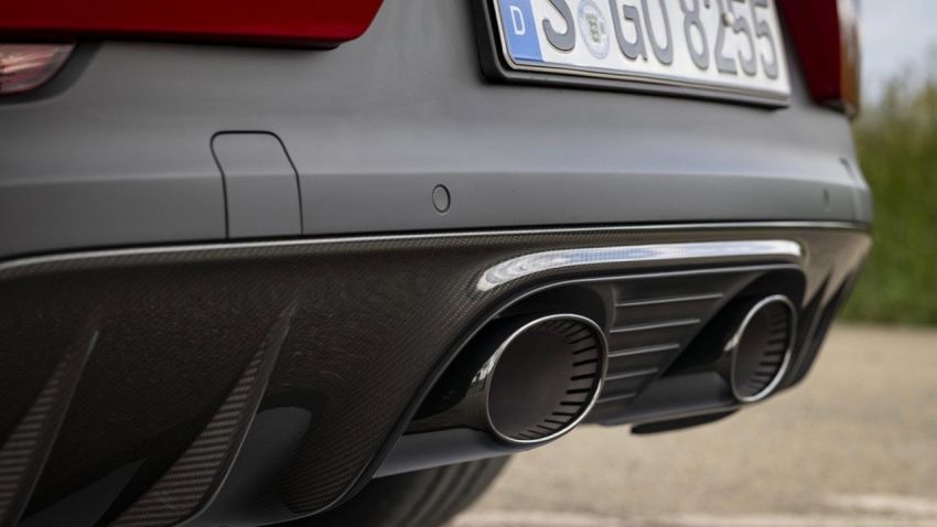 Porsche reveals new exhaust for Cayenne GTS Coupé 1160646