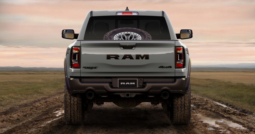 2021 Ram 1500 TRX debuts – 702 hp/881 Nm 6.2L V8, 0-96 km/h in 4.5s; more than 330 mm of wheel travel 1162723