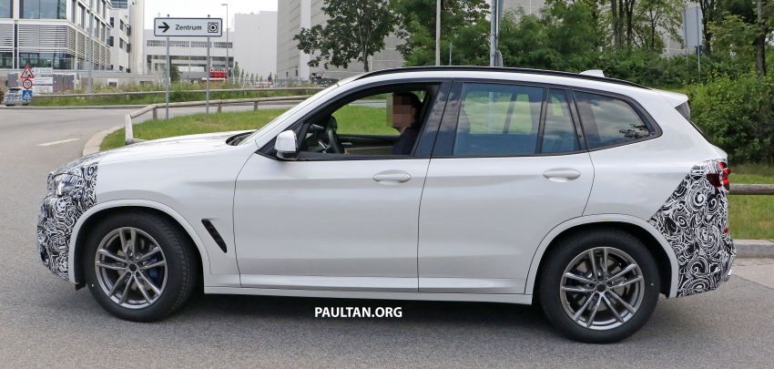 SPYSHOTS: G01 BMW X3 LCI seen testing in public 1154810