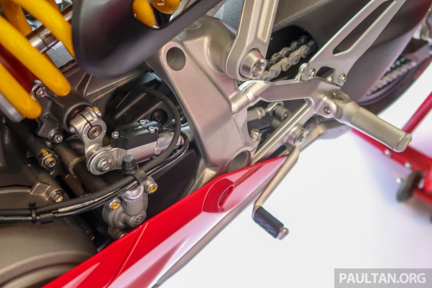 2020 Ducati Panigale V4S and Panigale V2 launched in Malaysia – priced at RM172,000 &  RM109,900 1167832