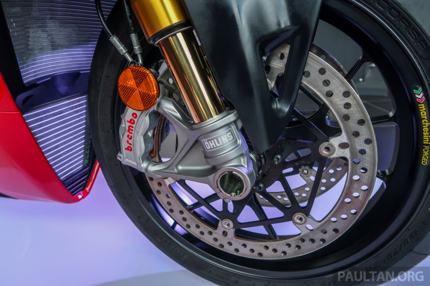 2020 Ducati Panigale V4S and Panigale V2 launched in Malaysia – priced at RM172,000 &  RM109,900 1167792