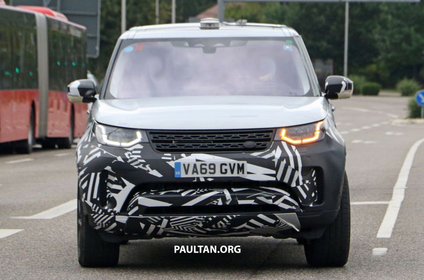 SPIED: 2021 Land Rover Discovery FL – interior seen 1162976
