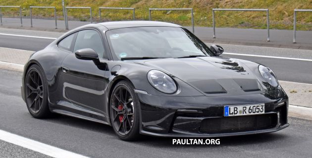 SPIED: 992 Porsche 911 GT3 Touring undisguised