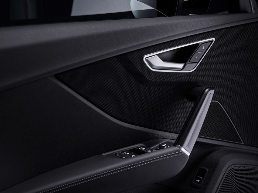 Audi Q2 facelift 2020 – pemanduan semi-autonomous, enjin baharu 1.5 TFSI dengan pengaktifan silinder 1169946