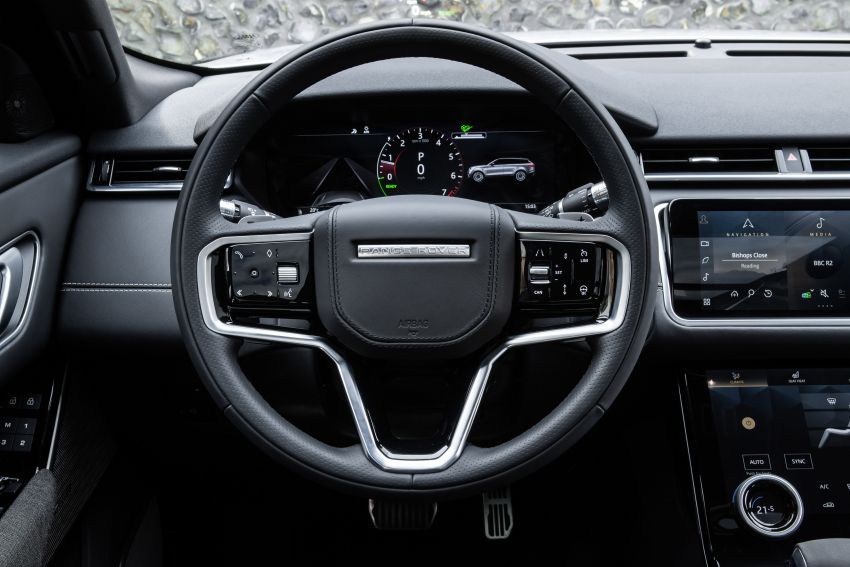 Range Rover Velar 2021 dipertingkatkan gaya, varian P400e plug-in hybrid baharu dengan jarak EV 53 km 1181942