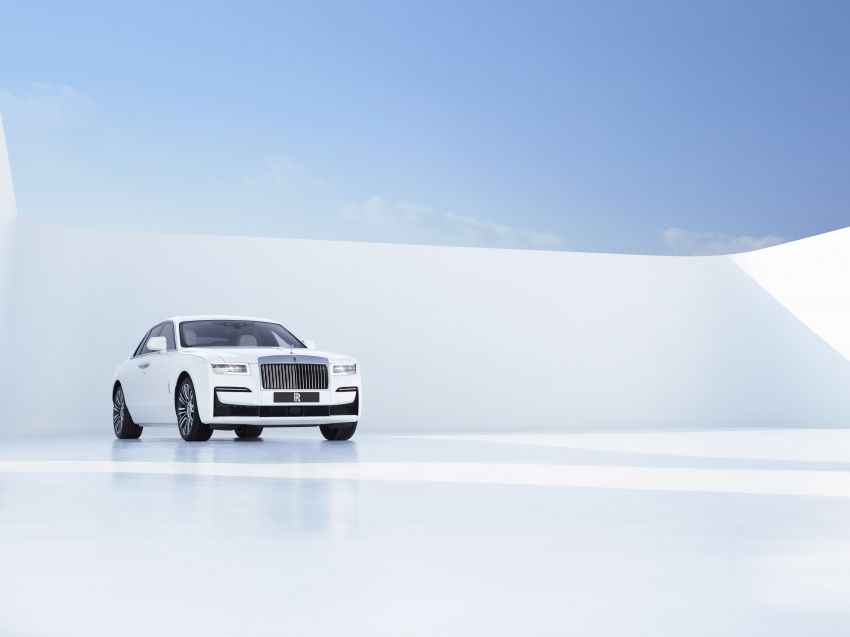Rolls-Royce Ghost 2021 didedah — binaan aluminium baru dan enjin 6.75L V12 Phantom, hasilkan 536 hp 1170015