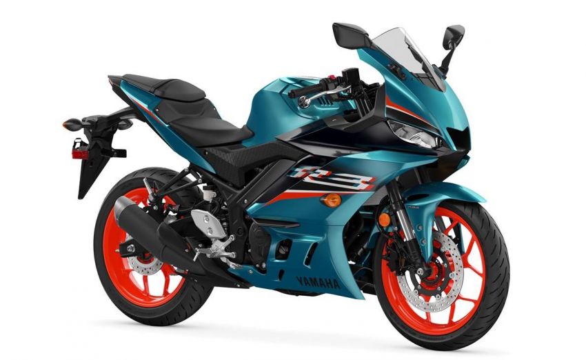 2021 Yamaha YZF-R3 in new teal and MotoGP livery 1174210