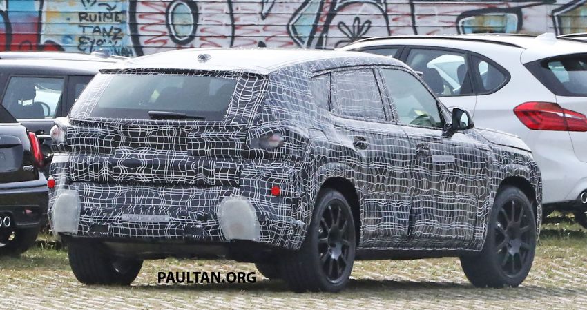 SPYSHOTS: BMW X8 sighted – a chopped-roof X7? 1184346