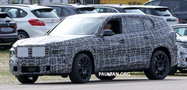 SPYSHOTS: BMW X8 sighted – a chopped-roof X7?