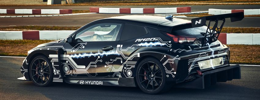 Hyundai RM20e electric prototype unveiled – 810 hp/960 Nm, 0-200 km/h in 9.88 s; 250 km/h top speed 1184089