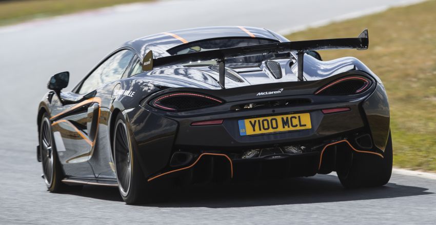 McLaren 620R now available with R Pack, roof scoop 1173981