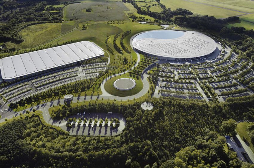 McLaren puts Woking HQ up for sale to raise funds 1174741