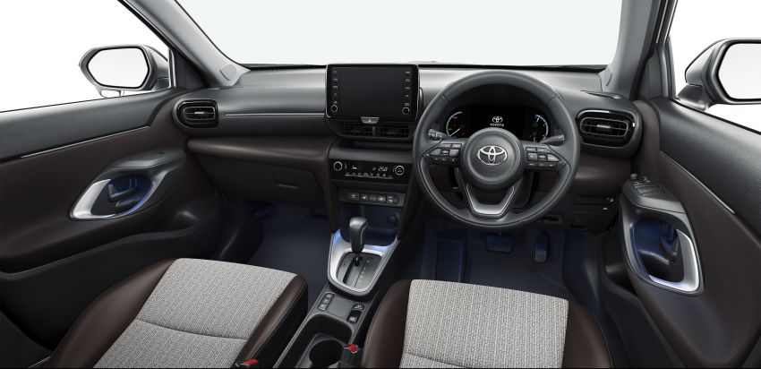 Toyota Yaris Cross dilancar di Jepun – 1.5L petrol dan hibrid, 2WD/AWD, hingga 30.8 km/l, RM71k-RM110k 1169421