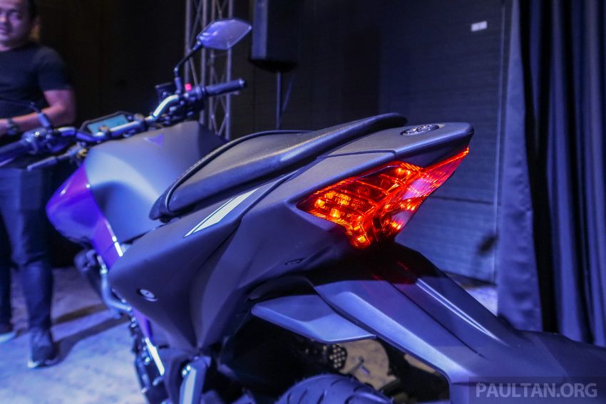 Yamaha MT-25 tiba di Malaysia – dua warna, RM21.5k 1175381