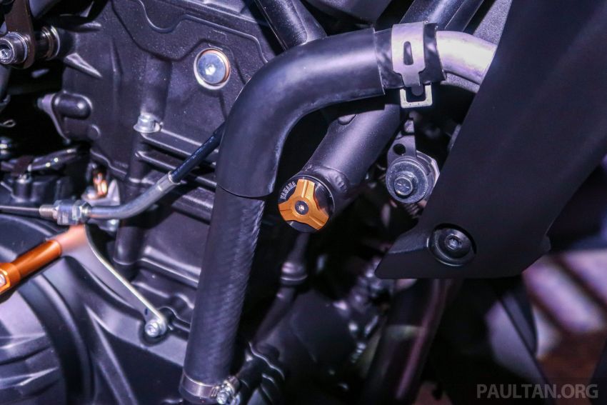 GALERI: Yamaha MT-25 dan MT-15 dengan aksesori 1178063