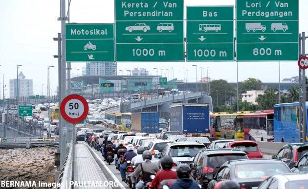 Malaysia-Singapore Causeway to reopen April 1