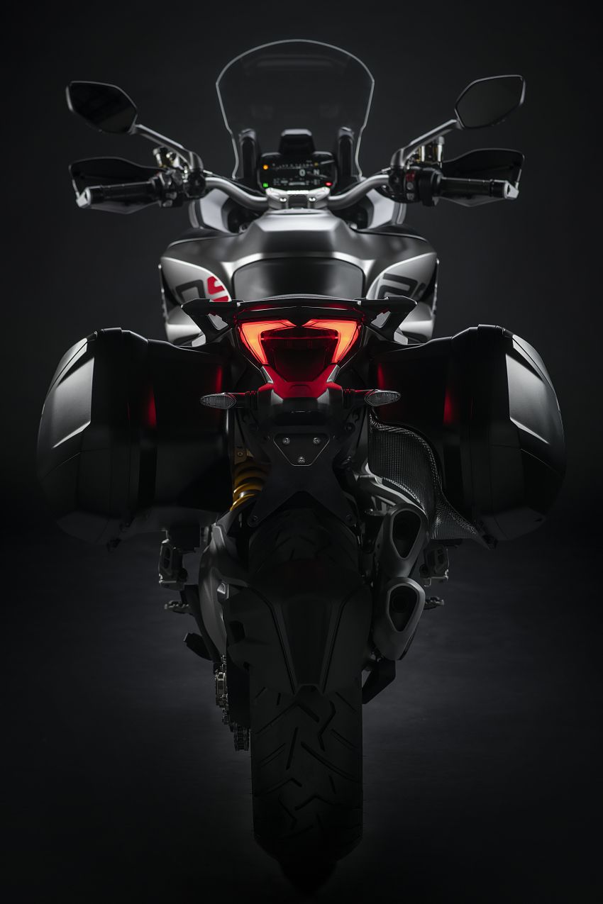 Ducati Multistrada V4 akan diperkenal 4 November ini – motosikal pertama guna radar depan dan belakang 1188877