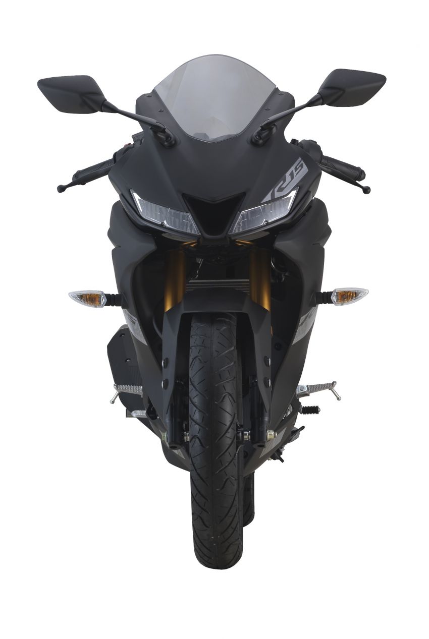 Yamaha R15 diberikan pilihan warna baru – RM11,988 1197211