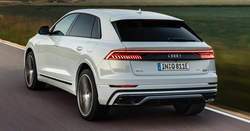 2021 Audi Q8 TFSI e quattro – plug-in hybrid model debuts with 462 PS, 700 Nm; 47 km pure electric range 1192681