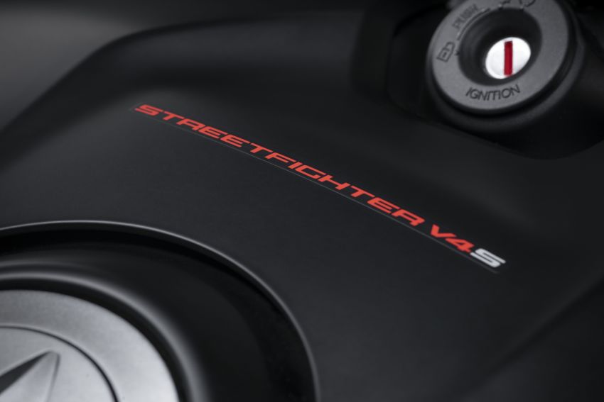 2021 Ducati Streetfighter V4 model range Euro 5 compliant, new “Dark Stealth” colour option for V4S 1201654