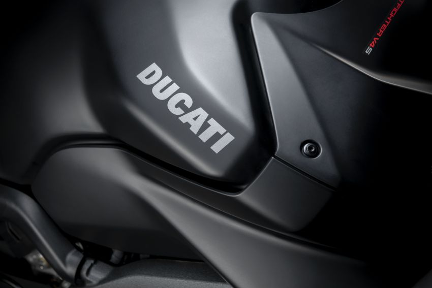 2021 Ducati Streetfighter V4 model range Euro 5 compliant, new “Dark Stealth” colour option for V4S 1201659