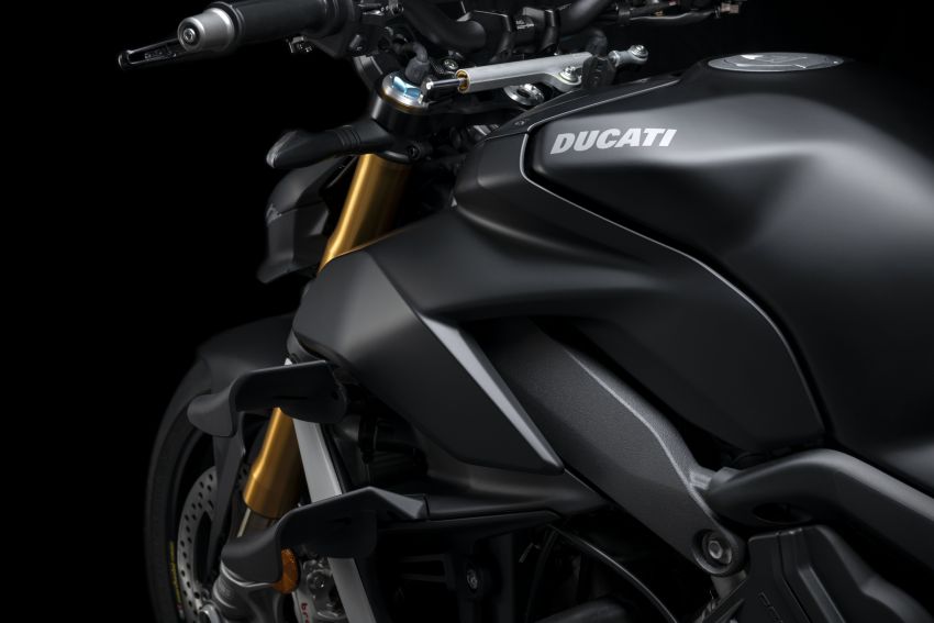 2021 Ducati Streetfighter V4 model range Euro 5 compliant, new “Dark Stealth” colour option for V4S 1201669