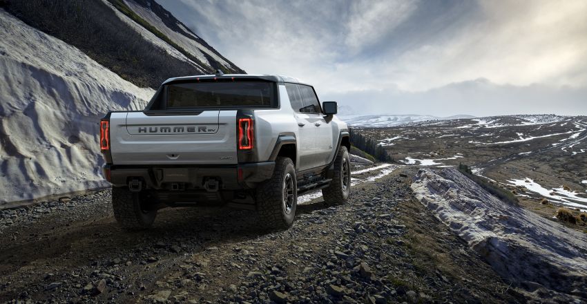 GMC Hummer EV 2022 – trak ikonik kini berkuasa elektrik sepenuhnya; 3-motor, 1,000 hp, 15,591 Nm! 1196229