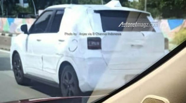 Daihatsu Rocky set for Indonesia, SUV spied testing