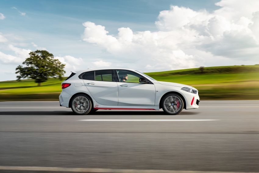 F40 BMW 128ti debuts – VW Golf GTI rival packs 265 PS, 400 Nm; 0-100 km/h in 6.1s, 250 km/h top speed 1188502