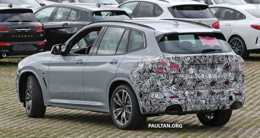 SPIED: G01 BMW X3 M40i facelift seen, with X4 mule 1189320