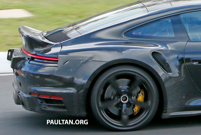SPYSHOTS: Porsche 911 Turbo ‘Ducktail’ seen testing 1201886