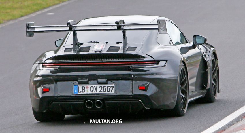 SPIED: 992 Porsche 911 GT3 RS goes track testing 1194376