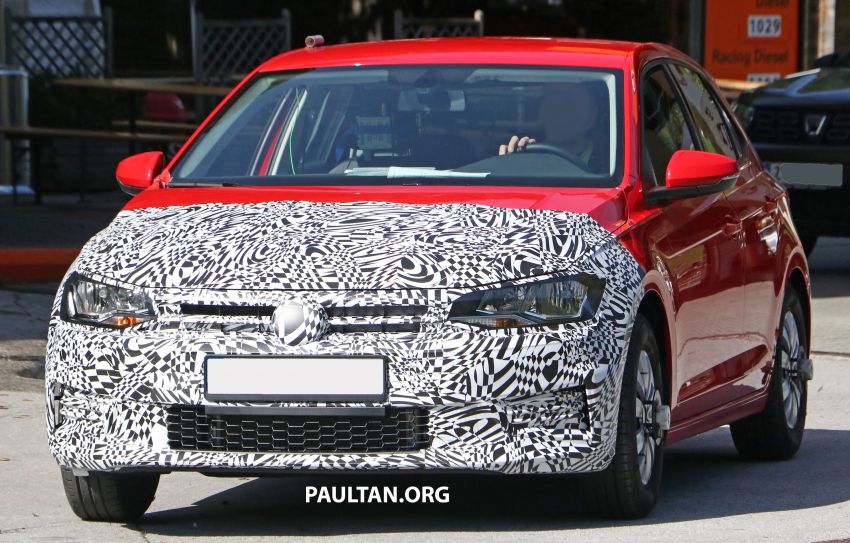 SPYSHOTS: Volkswagen Polo Mk6 facelift seen testing Image #1190067