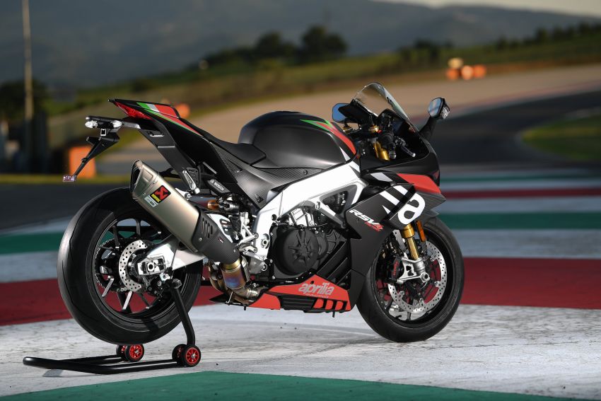 2020 Aprilia RSV4 1100 Factory and Tuono V4 1100 Factory in Malaysia, RM159,900 and RM121,000 Image #1216675