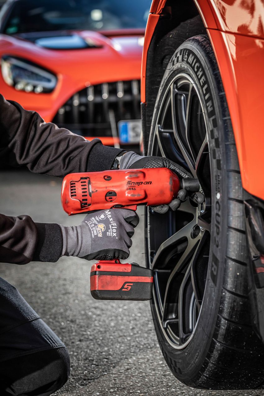 Mercedes-AMG GT Black Series – fastest production car on the Nürburgring-Nordschleife, 6:48.047 lap time 1211582