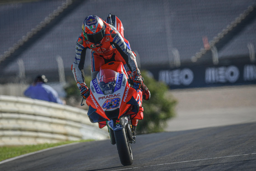 2020 MotoGP: Oliveira takes final win of the season 1214930