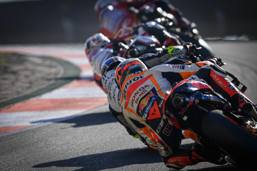 2020 MotoGP: Oliveira takes final win of the season 1214944
