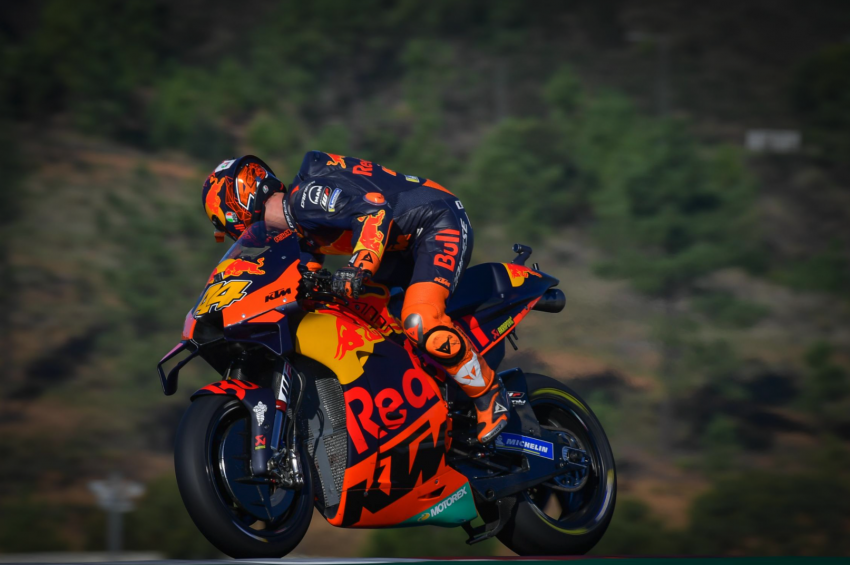 2020 MotoGP: Oliveira takes final win of the season 1214952