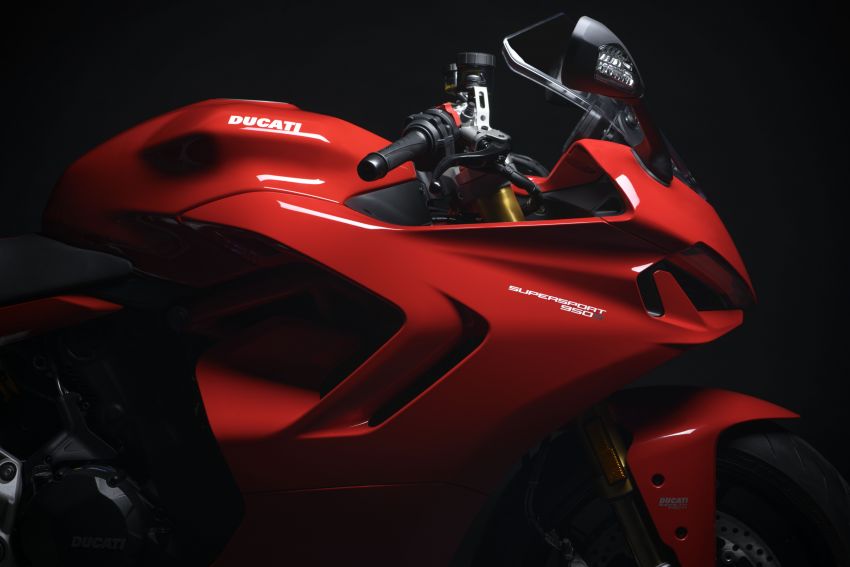 Ducati Supersport 2021 guna panel badan, lampu baru 1213342