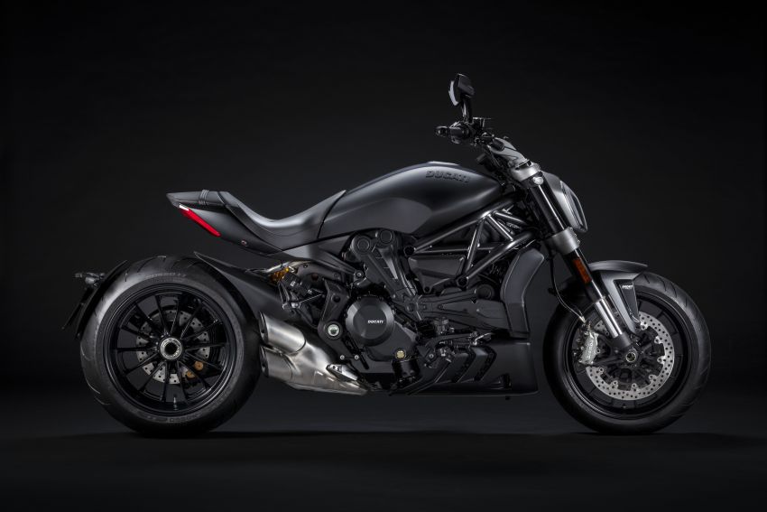 Ducati XDiavel Dark dan Black Star 2021 – serba gelap 1208874