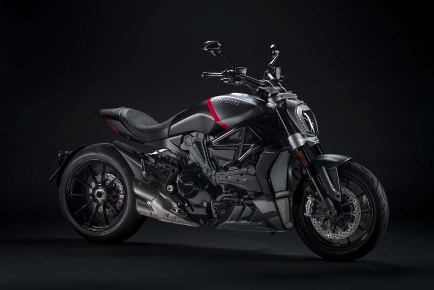 Ducati XDiavel Dark dan Black Star 2021 – serba gelap 1208883