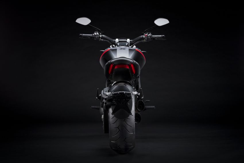 Ducati XDiavel Dark dan Black Star 2021 – serba gelap 1208882